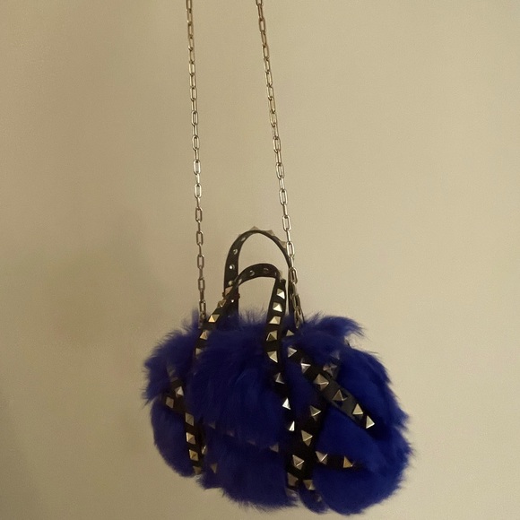 Acid Blue Fur Tote Valentino bag - Picture 7 of 9